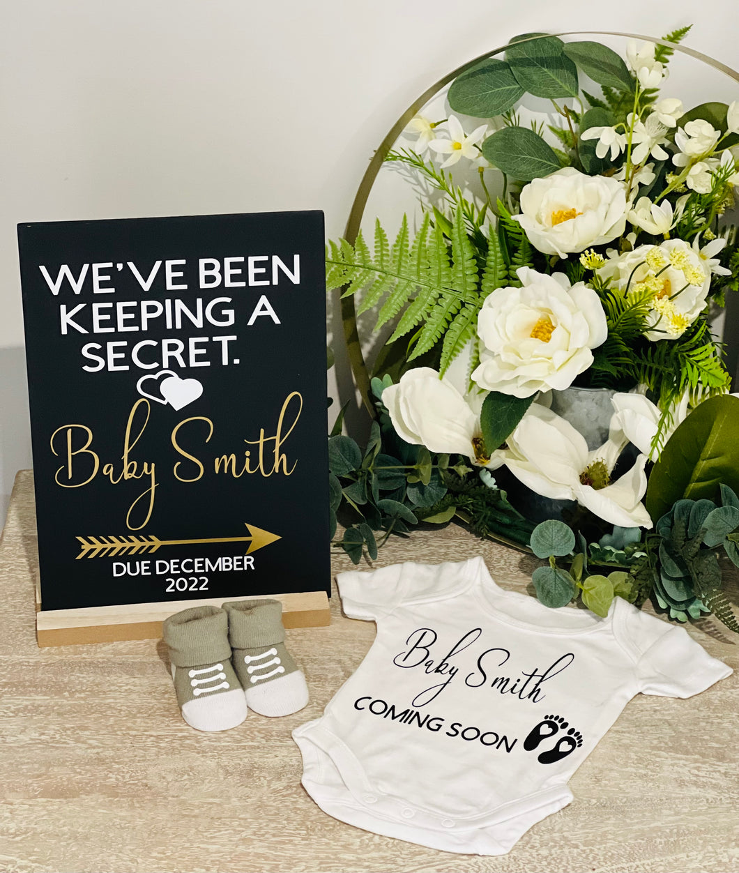 Baby announcement blackboard & romper set